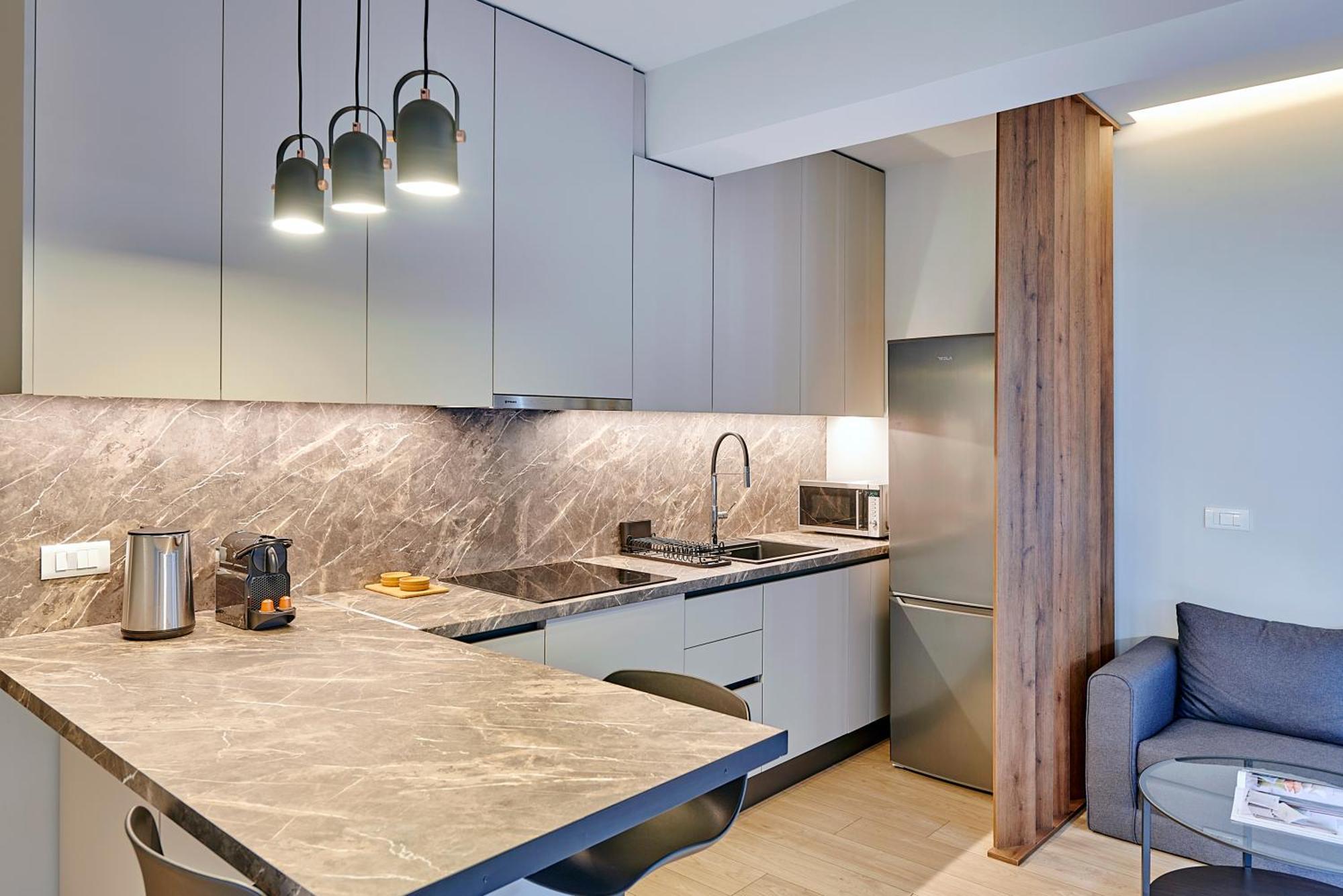 City-Center Apartment In Vibrant Monastiraki, Atenas Exterior foto